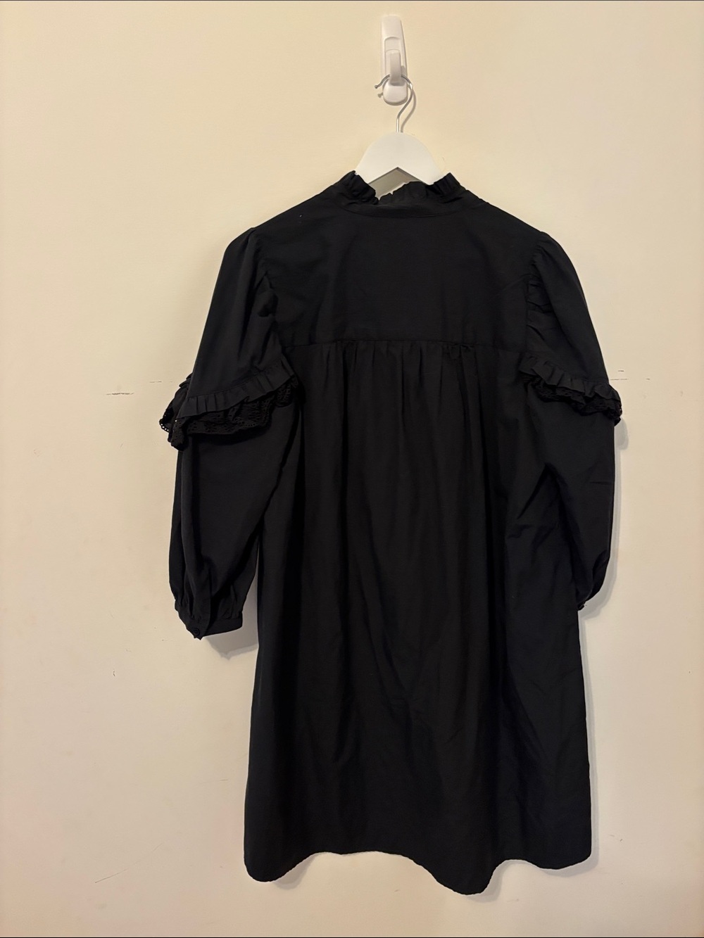 Black Ruffle Button-Front Dress - Picture 5 of 7